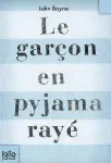 Le garçon en pyjama rayé